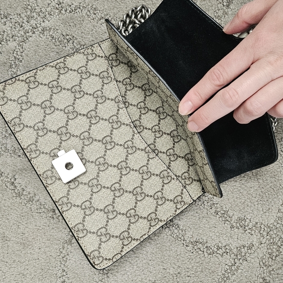 *Like New* Gucci Mini Dionysus Bag - Picture 4 of 16
